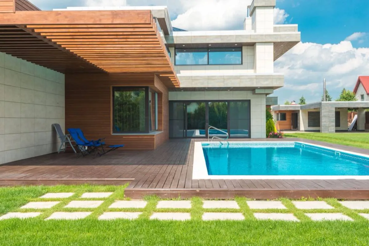 Pool Resurfacing & Replastering in Oxnard, CA